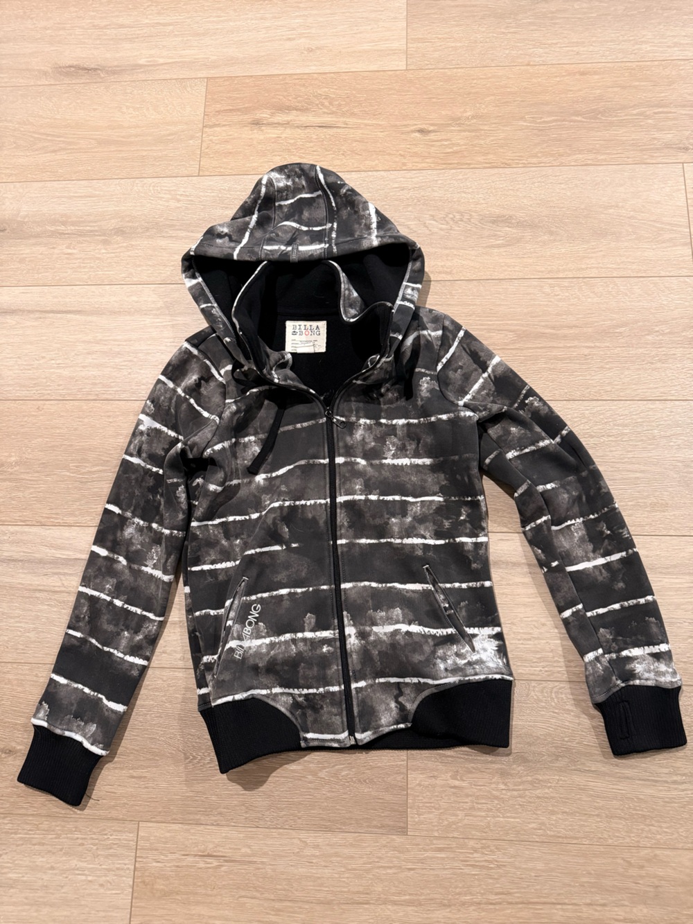 Billabong Black Hoodie with White Accent Logo Tag